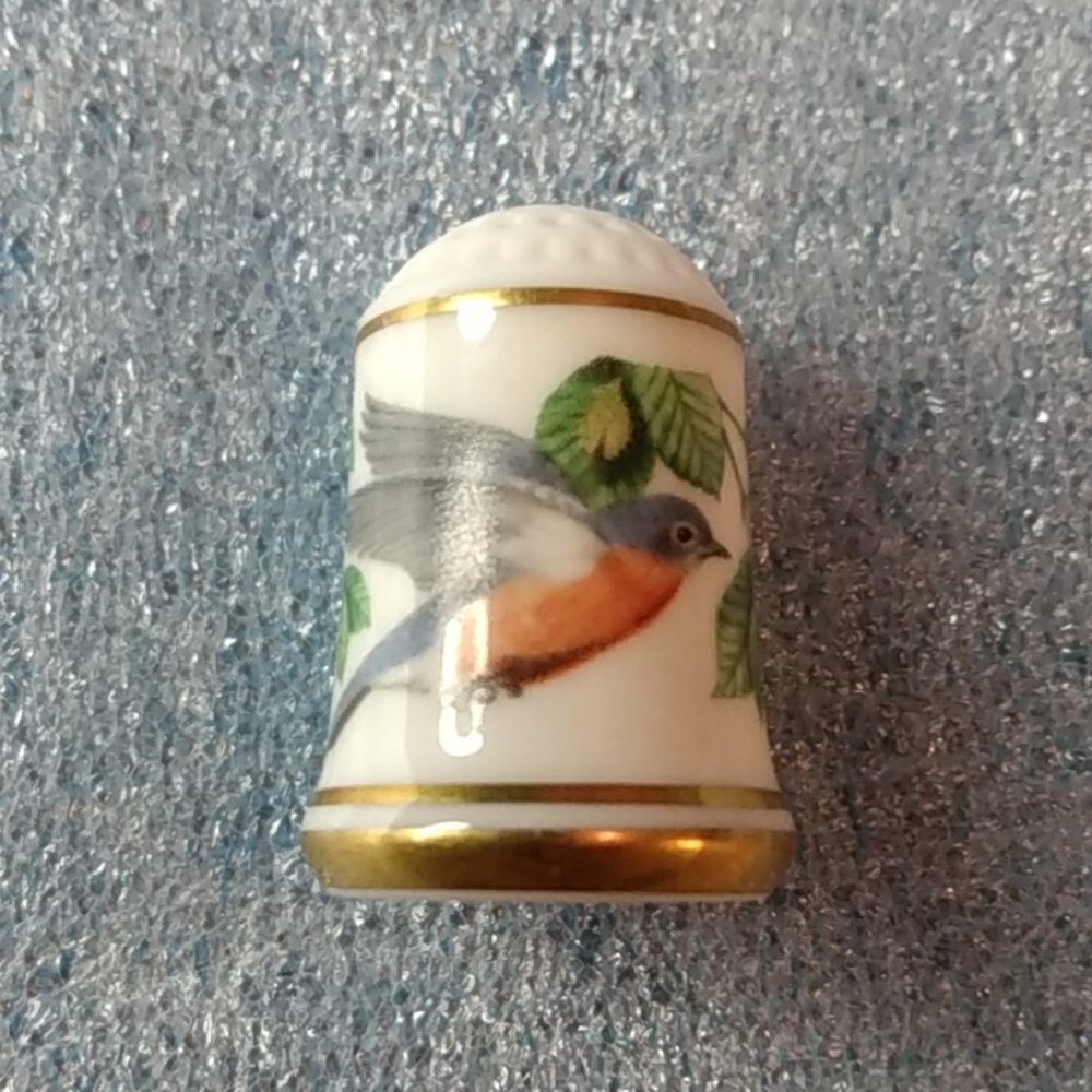 Franklin Porcelain 1979 Thimble Birds Flowers Eastern Bluebird Sialia Sialis